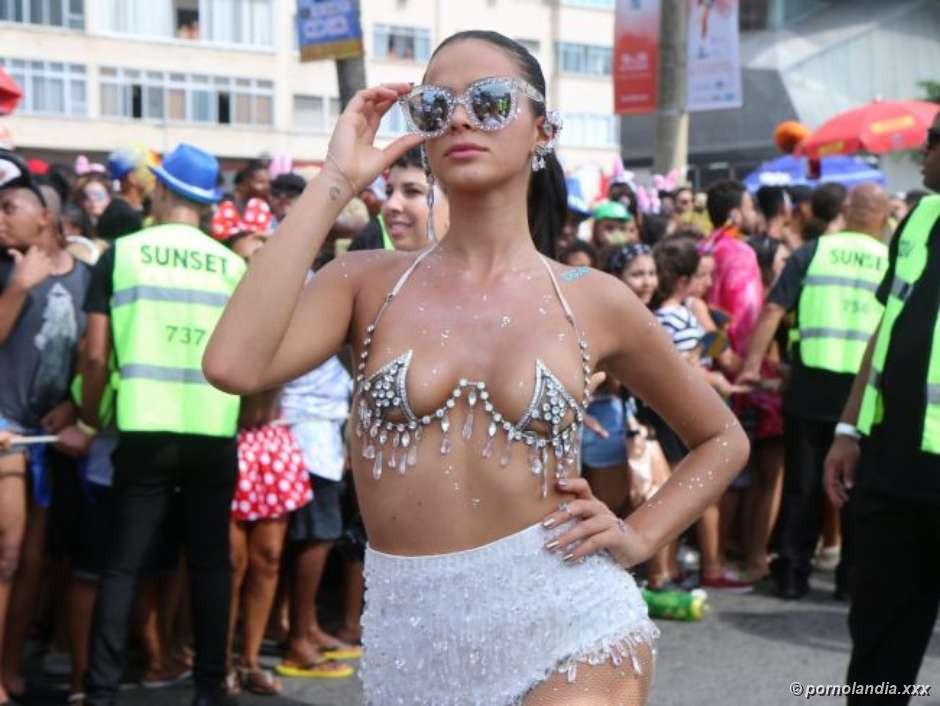 Fotos calientes de Bruna Marquezine - Foto 233286