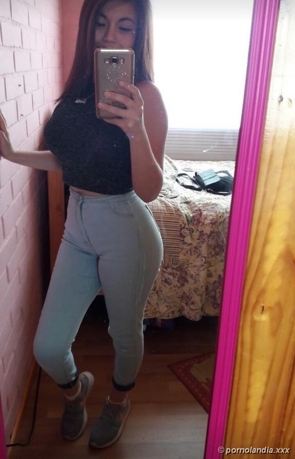 Delicia exhibida en fotos sexy cayó en la red - foto 185512