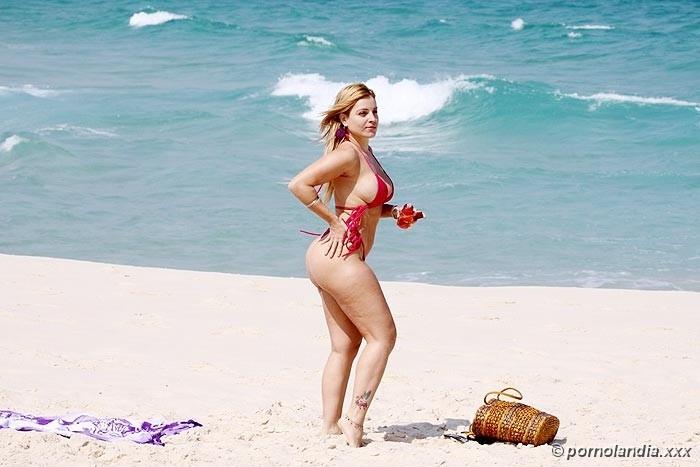 Fernanda Abraão de Bíquini en la playa Carioca - Foto 172789