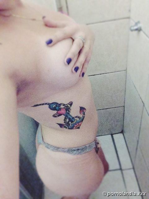 Valentina tatuada boazuda - foto 103020