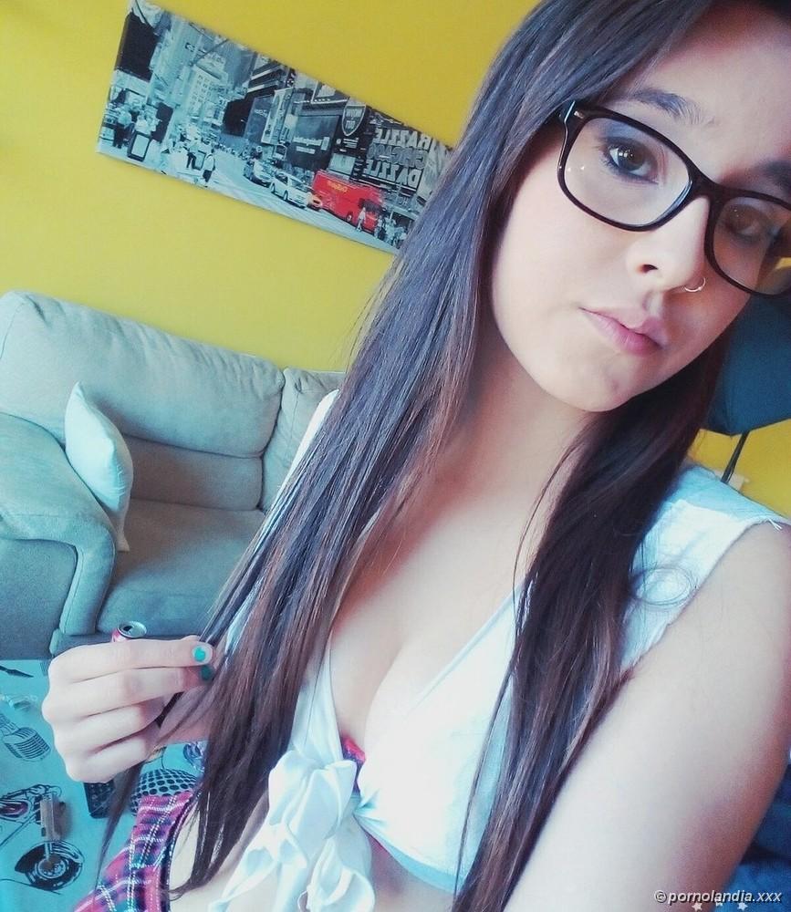 Adolescente caliente exhibido desde xvideos todos desnudos - foto 99449