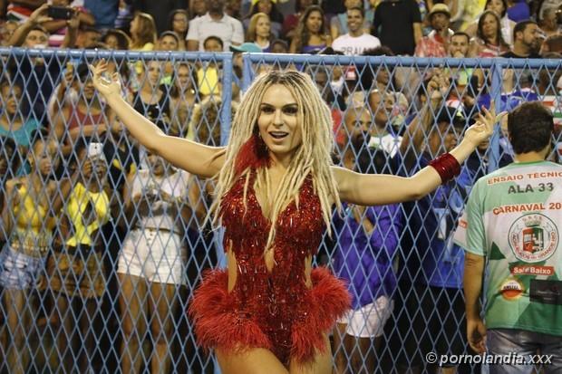 Fernanda Lacerda A Photos A Mendigata en Carnival 2016 - Foto 24118