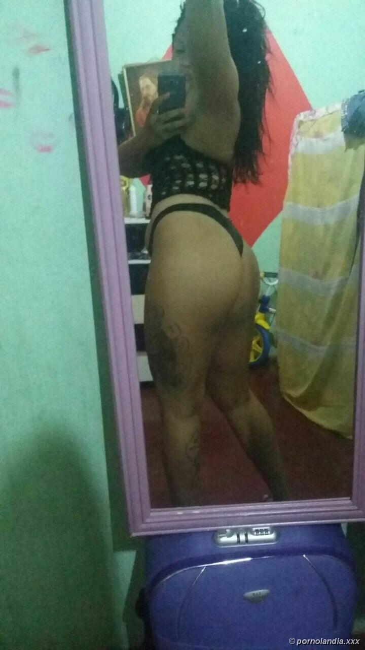 Morena cachonda rabuda cayó en fotos amateur - foto 22106