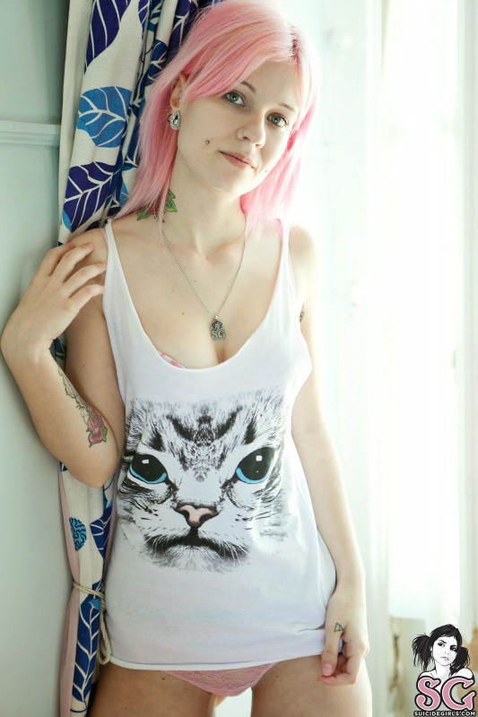 Emo White Tattooed Naked - Suicide Girls - Foto 4917