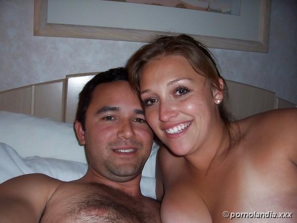 Pareja en Bitching tomó fotos porno cayó en la red - Foto 51774